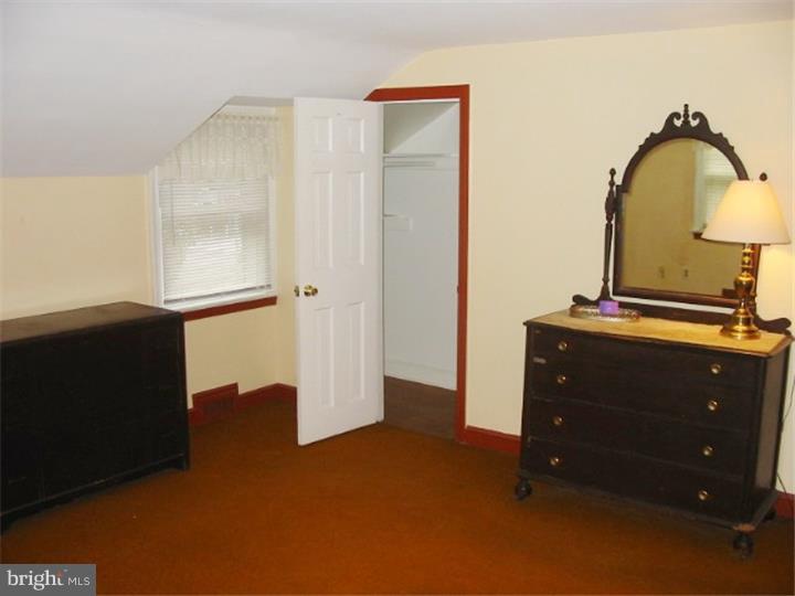 215 South State Road Upper Darby, PA 19082 - Photo 11 of 25 Bedroom - Main