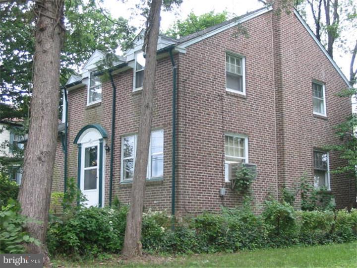 215 South State Road Upper Darby, PA 19082 - Photo 19 of 25 Exterior Side