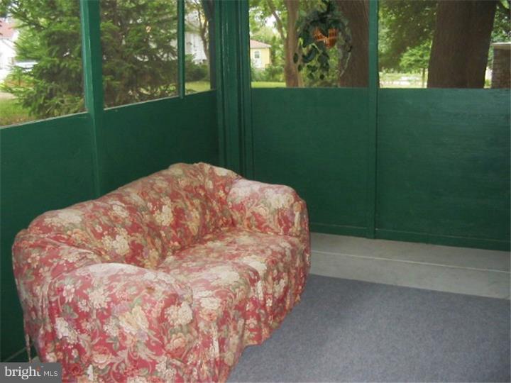 215 South State Road Upper Darby, PA 19082 - Photo 23 of 25 Patio