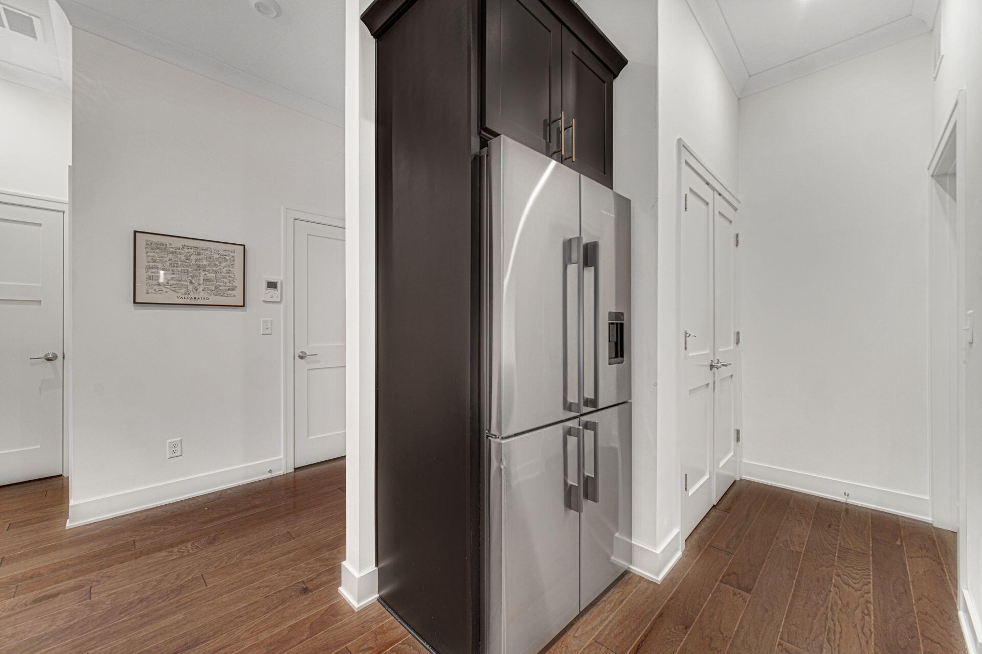 207 Academy Street, Unit 104 Valparaiso, IN 46385 - Photo 14 of 26 1920x1280