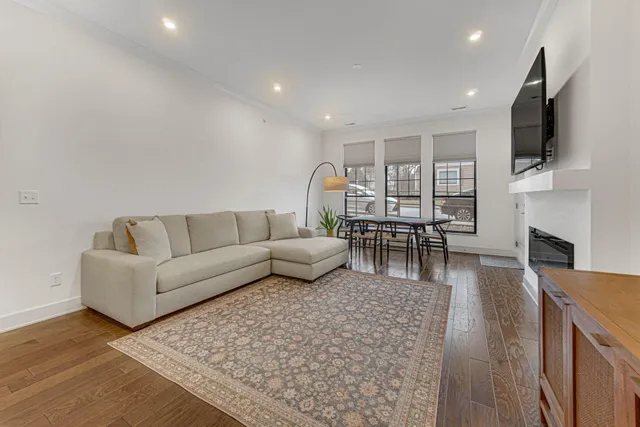 $399,900 | 207 Academy Street, Unit 104, Valparaiso, IN 46385