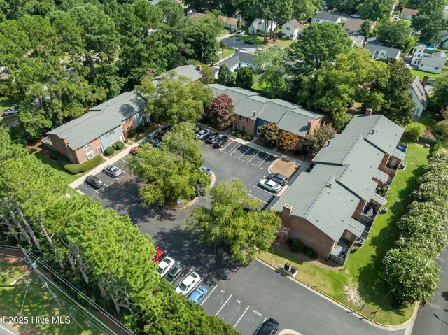 $174,888 | 101 Laura Lane, Unit C2, Greenville, NC 27858