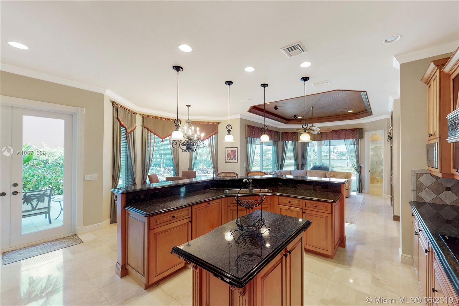 18980 Southeast County Line Road Tequesta, FL 33469 - Photo 16 of 54