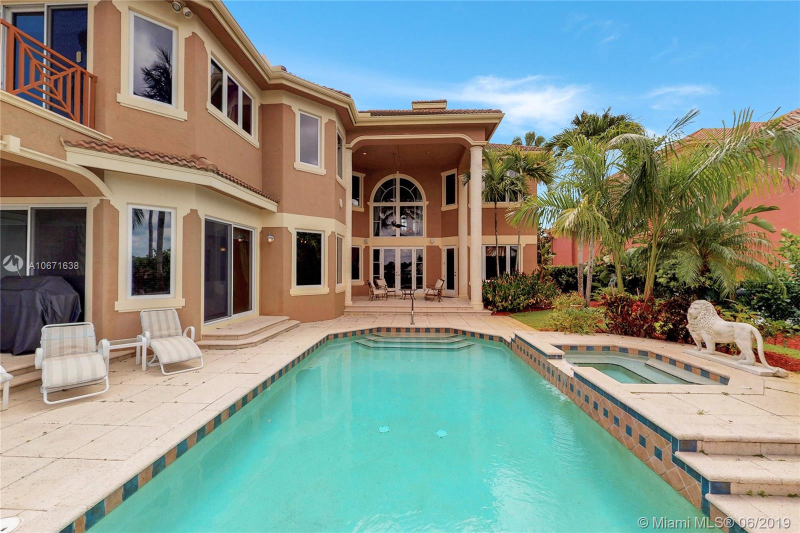 18980 Southeast County Line Road Tequesta, FL 33469 - Photo 4 of 54