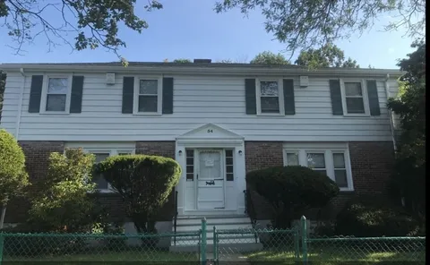 $2,800 | 54 Meadowbank Avenue, Unit R, Boston, MA 02126