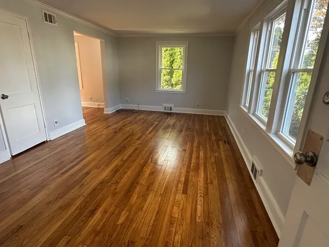 $2,800 | 54 Meadowbank Avenue, Unit R, Boston, MA 02126