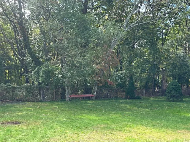 $2,800 | 54 Meadowbank Avenue, Unit R, Boston, MA 02126