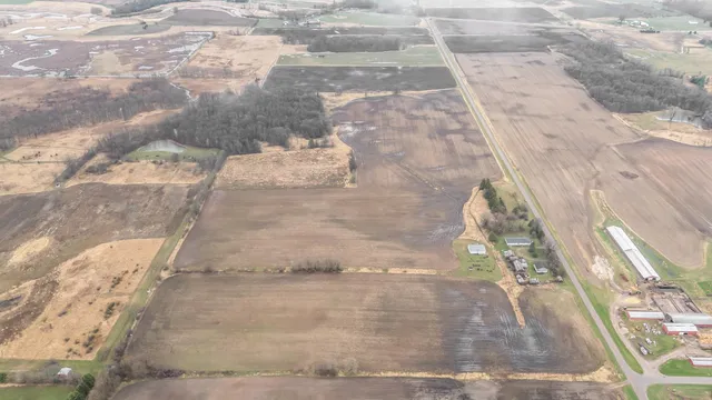 $1,200,000 | 9266 Town Line Road, Larsen, WI 54947