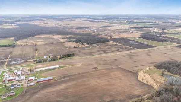 $1,200,000 | 9266 Town Line Road, Larsen, WI 54947