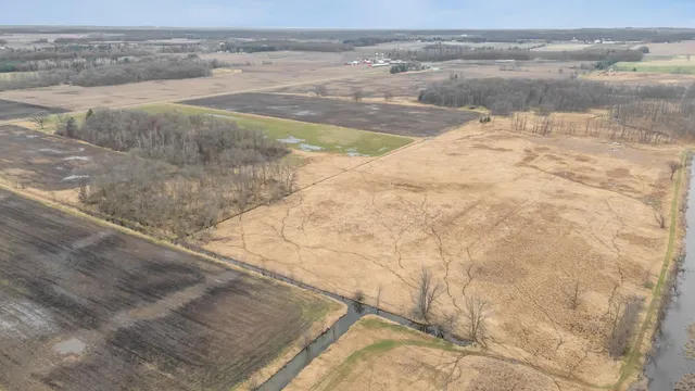 $1,200,000 | 9266 Town Line Road, Larsen, WI 54947