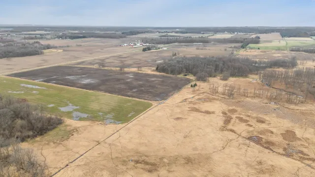 $1,200,000 | 9266 Town Line Road, Larsen, WI 54947