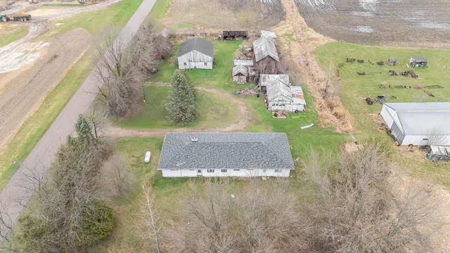 $1,200,000 | 9266 Town Line Road, Larsen, WI 54947