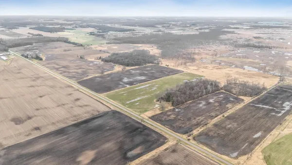 $1,200,000 | 9266 Town Line Road, Larsen, WI 54947