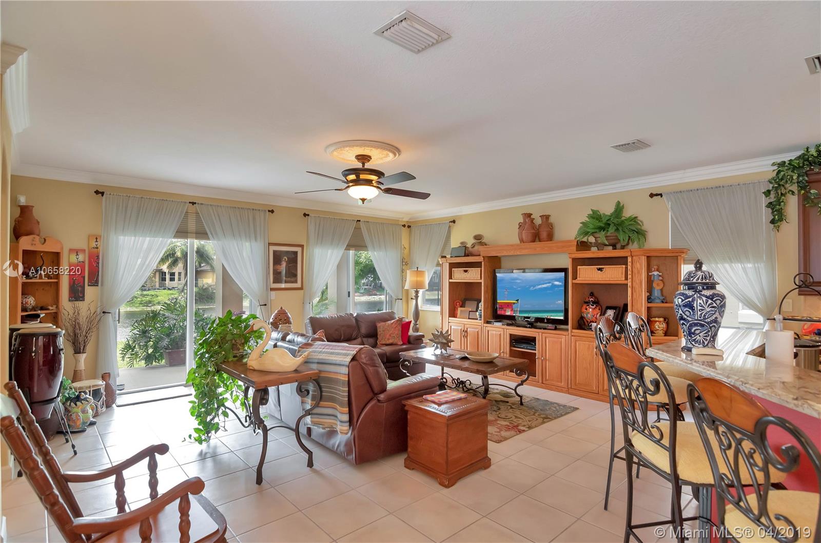 1154 Southwest 149th Path Miami, FL 33194 - Photo 14 of 26 Gallery Image 14