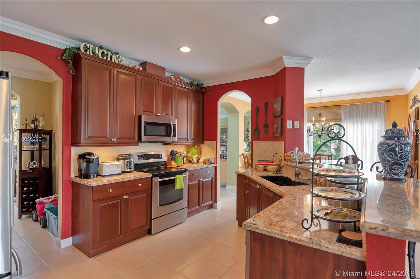 1154 Southwest 149th Path Miami, FL 33194 - Photo 15 of 26 Gallery Image 15