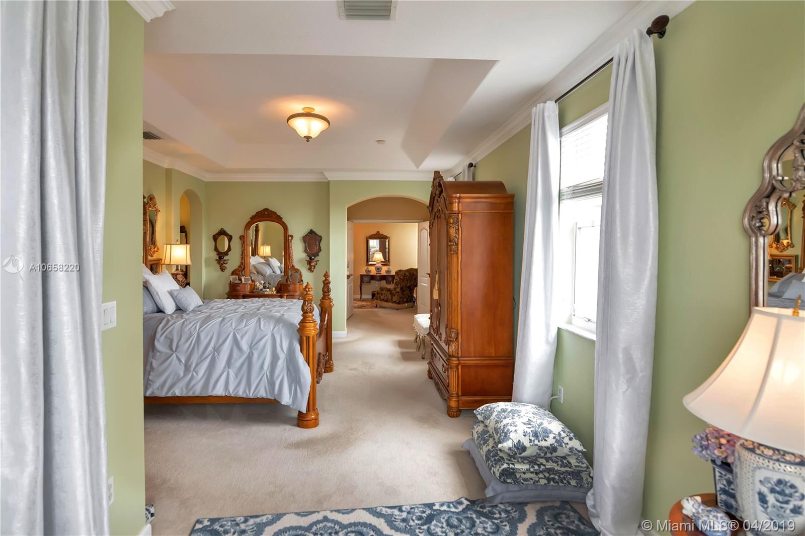 1154 Southwest 149th Path Miami, FL 33194 - Photo 23 of 26 Gallery Image 23