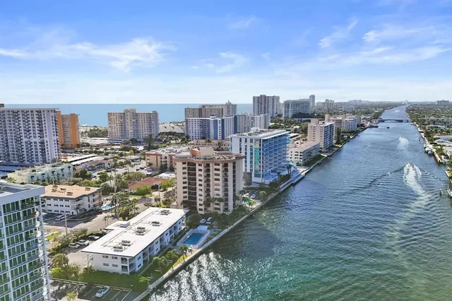 $398,500 | 505 North Riverside Drive, Unit 7, Pompano Beach, FL 33062