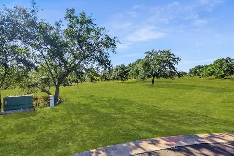 $350,000 | 3509 Kahala Sunset Drive, Spicewood, TX 78669