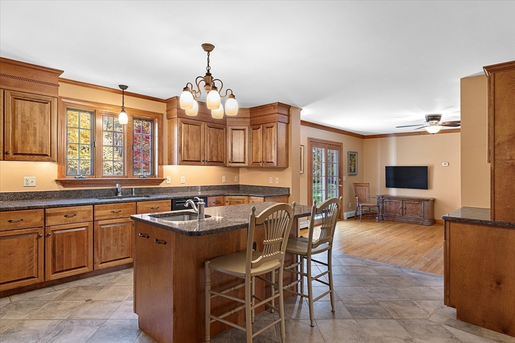 275 Petersham Road Phillipston, MA 01331 - Photo 12 of 42 Gallery Image 12
