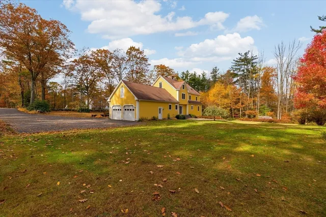 a view of house with outdoor space