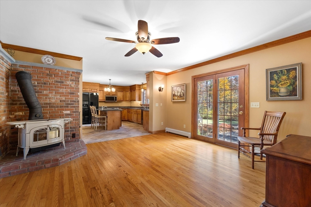 275 Petersham Road Phillipston, MA 01331 - Photo 9 of 42 Gallery Image 9