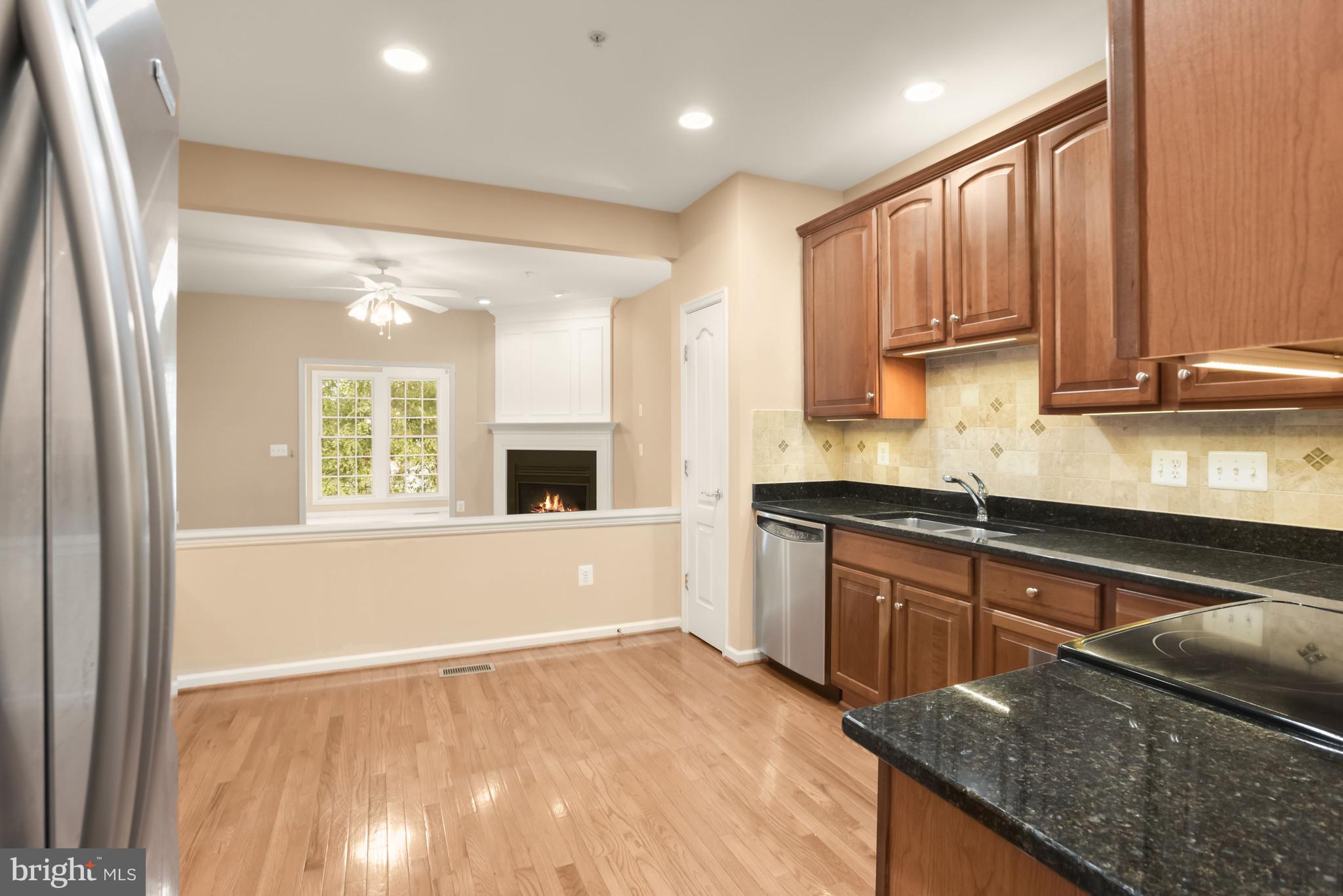 8266 Academy Road, Unit 2 Ellicott City, MD 21043 - Photo 12 of 58 Kitchen