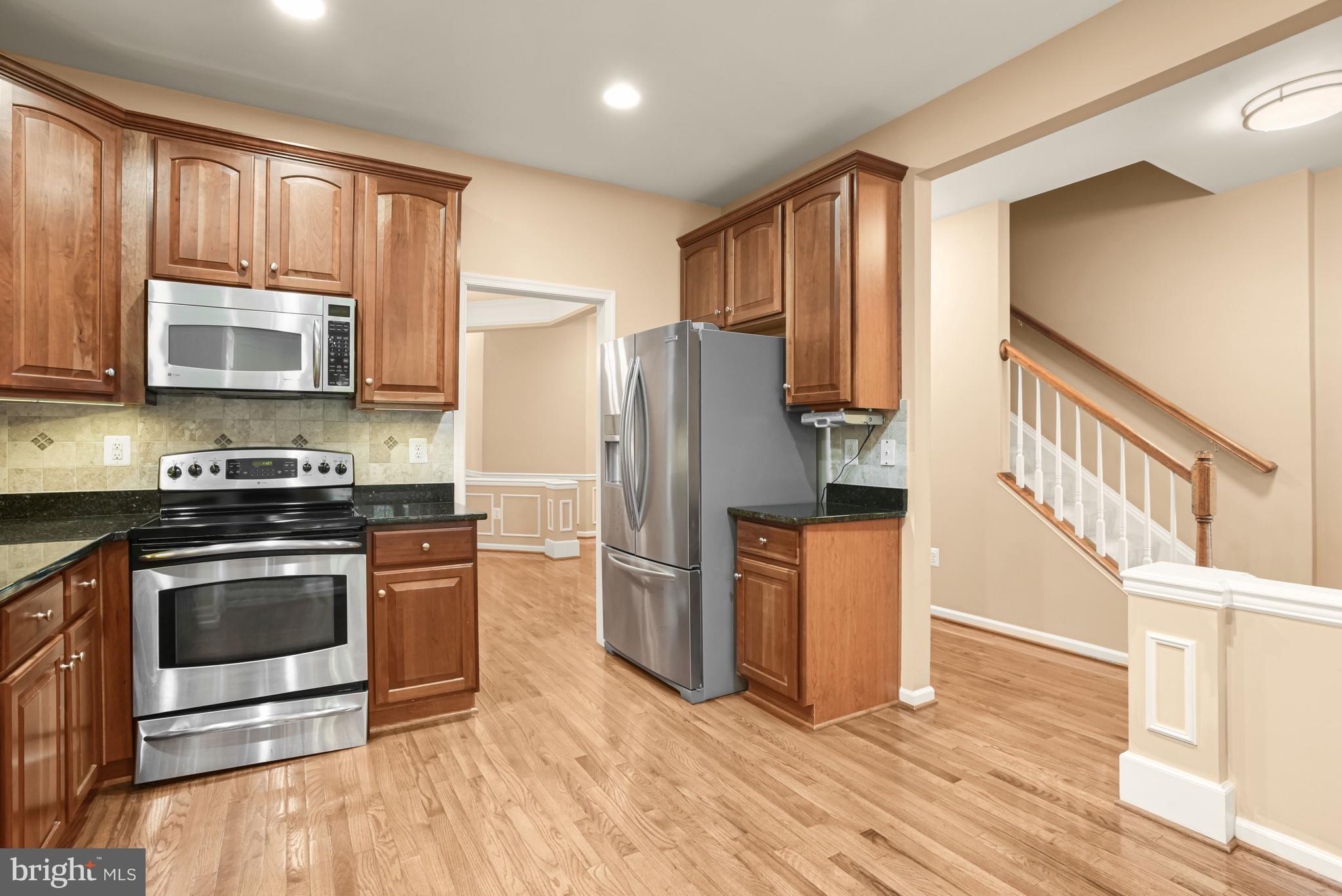 8266 Academy Road, Unit 2 Ellicott City, MD 21043 - Photo 13 of 58 Kitchen