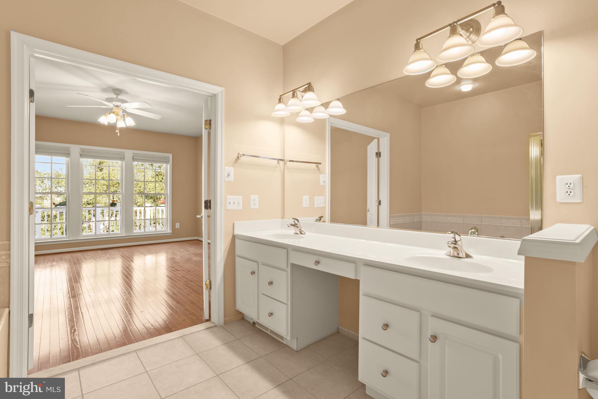 8266 Academy Road, Unit 2 Ellicott City, MD 21043 - Photo 23 of 58 Luxury primary bath