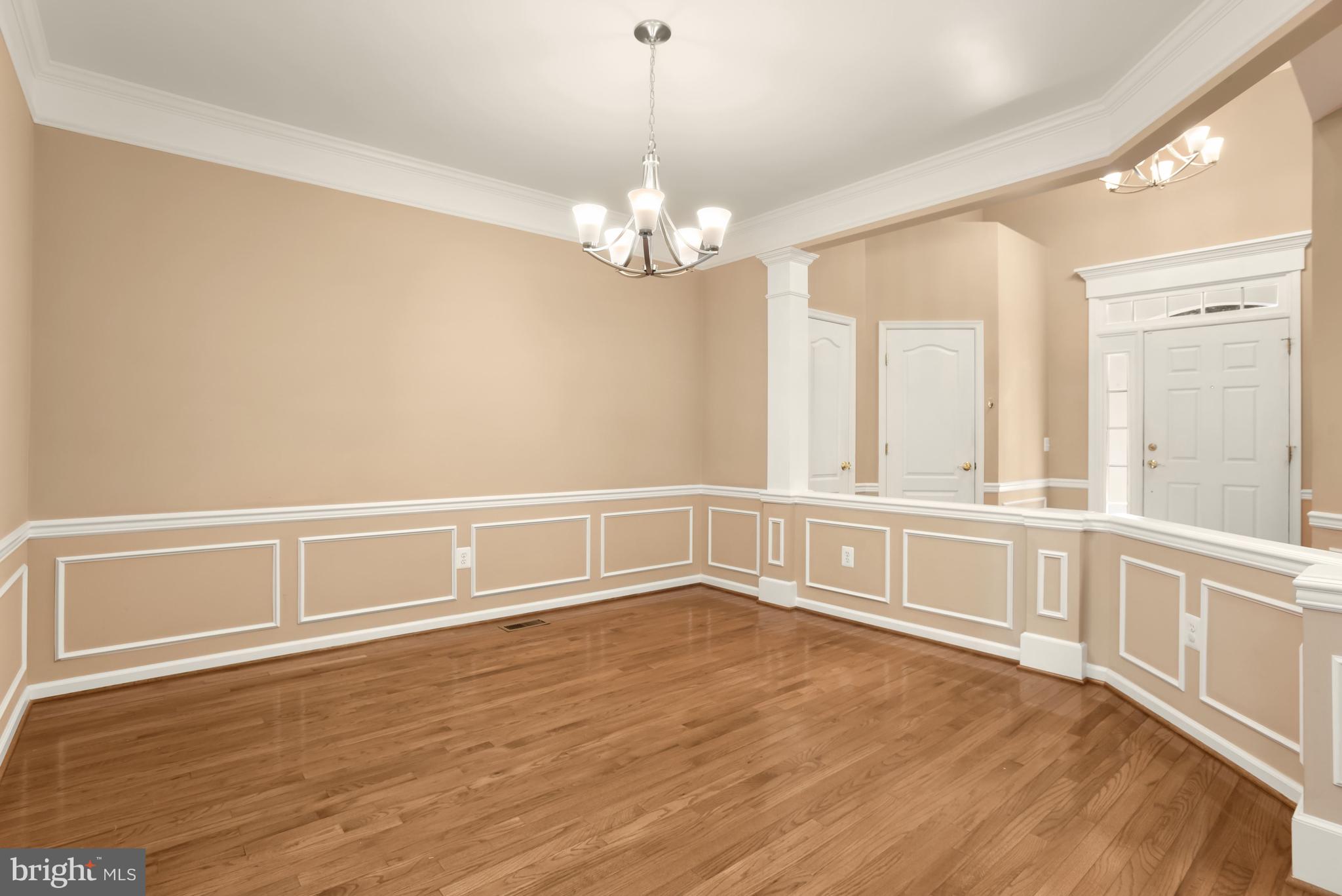 8266 Academy Road, Unit 2 Ellicott City, MD 21043 - Photo 9 of 58 Dining room & foyer
