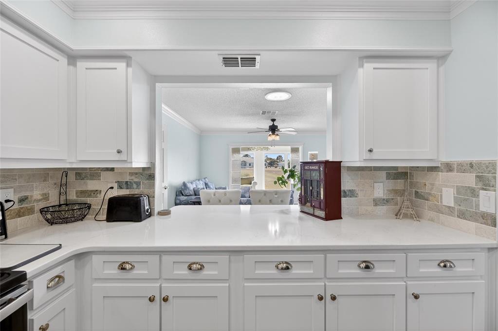 108 Whitetail Court Sun City Center, FL 33573 - Photo 13 of 44