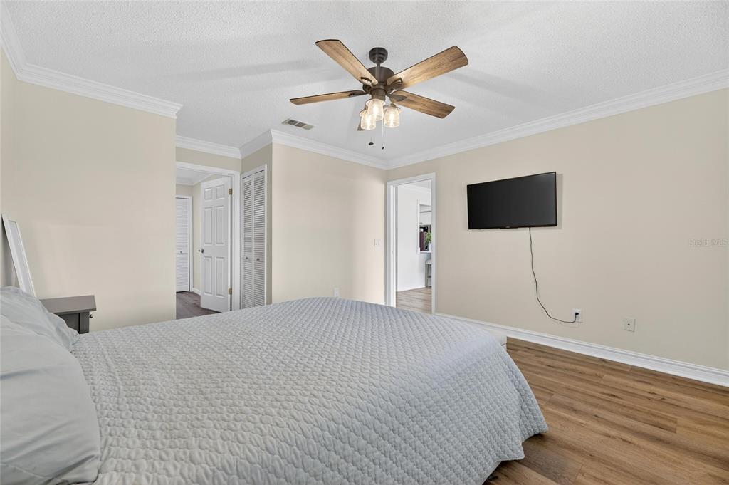 108 Whitetail Court Sun City Center, FL 33573 - Photo 23 of 44