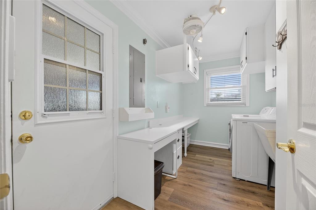 108 Whitetail Court Sun City Center, FL 33573 - Photo 31 of 44