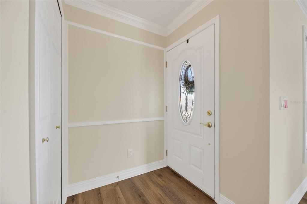 108 Whitetail Court Sun City Center, FL 33573 - Photo 4 of 44