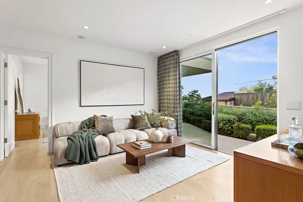 $9,500,000 | 420 Emerald Bay, Laguna Beach, CA 92651