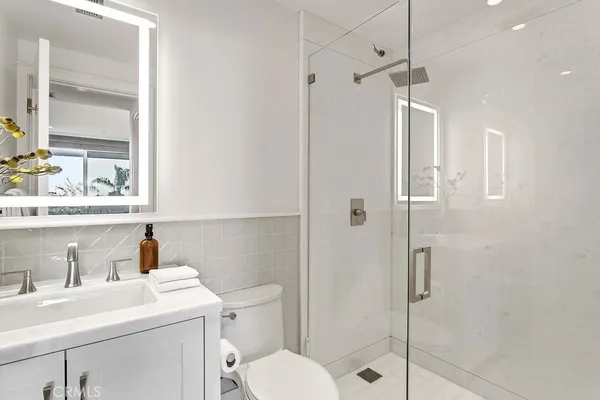 $9,500,000 | 420 Emerald Bay, Laguna Beach, CA 92651