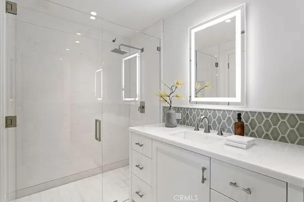 $9,500,000 | 420 Emerald Bay, Laguna Beach, CA 92651