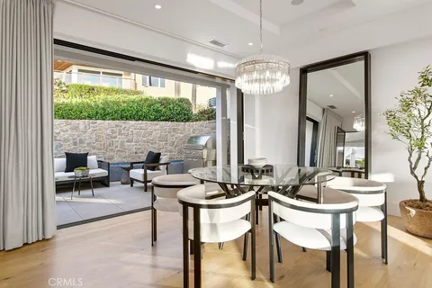$9,500,000 | 420 Emerald Bay, Laguna Beach, CA 92651