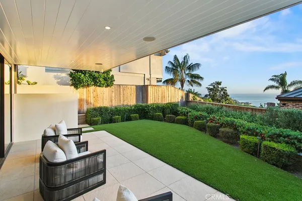 $9,500,000 | 420 Emerald Bay, Laguna Beach, CA 92651