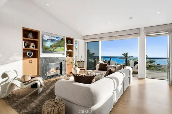 $9,500,000 | 420 Emerald Bay, Laguna Beach, CA 92651