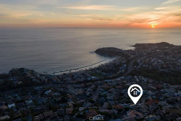 $9,500,000 | 420 Emerald Bay, Laguna Beach, CA 92651