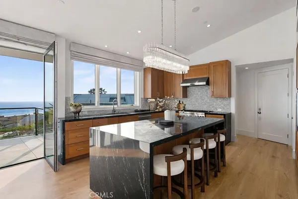 $9,500,000 | 420 Emerald Bay, Laguna Beach, CA 92651