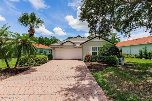 $359,900 | 15139 Ligustrum Lane, Alva, FL 33920