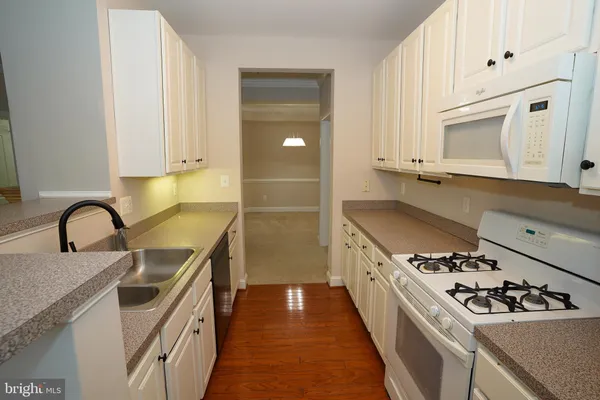 $2,650 | 2115 Ganton Green, Unit G204, Woodstock, MD 21163