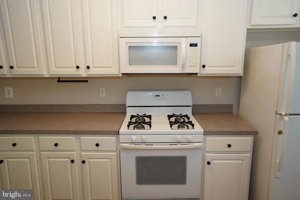 $2,650 | 2115 Ganton Green, Unit G204, Woodstock, MD 21163