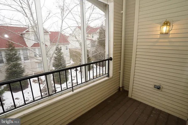 $2,650 | 2115 Ganton Green, Unit G204, Woodstock, MD 21163