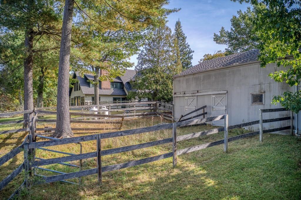555 Hugh Cargill Road Concord, MA 01742 - Photo 24 of 41 Gallery Image 24
