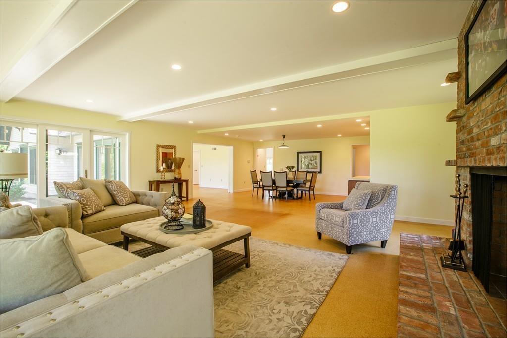 555 Hugh Cargill Road Concord, MA 01742 - Photo 9 of 41 Gallery Image 9