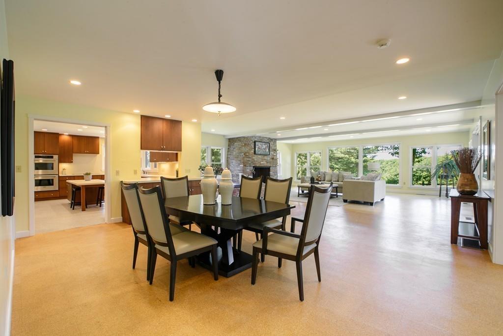 555 Hugh Cargill Road Concord, MA 01742 - Photo 10 of 41 Gallery Image 10