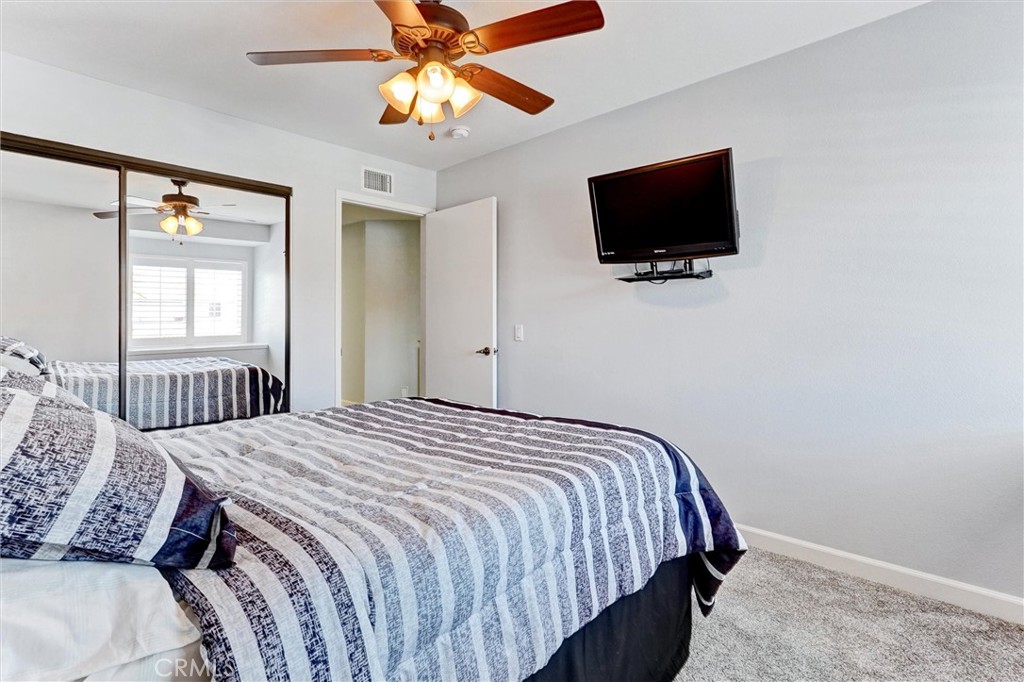 19605 Shadow Springs Way Porter Ranch, CA 91326 - Photo 20 of 33