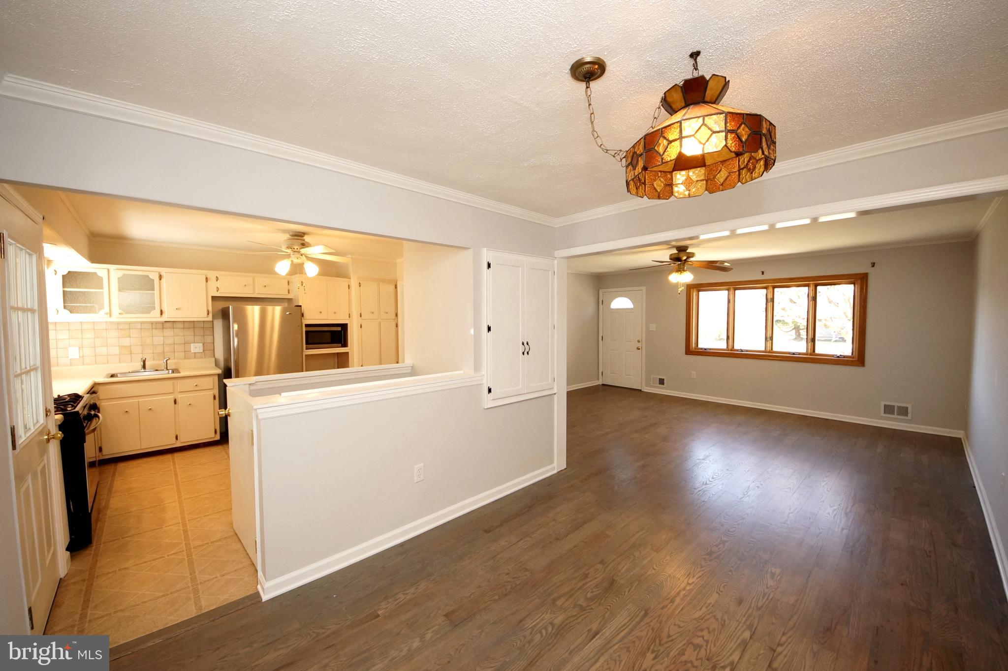 57 Endicott Road Hamilton, NJ 08690 - Photo 11 of 44